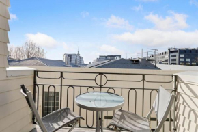 CBD Spacious 3 Storey Terrace House with Courtyard